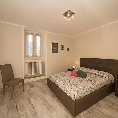 Il Sogno Nel Borgo Gargnano