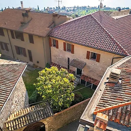 Il Sogno Nel Borgo Bed and breakfast 3*