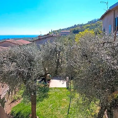 Il Sogno Nel Borgo Gargnano