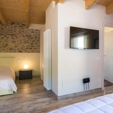 Il Sogno Nel Borgo 3* ガルニャーノ