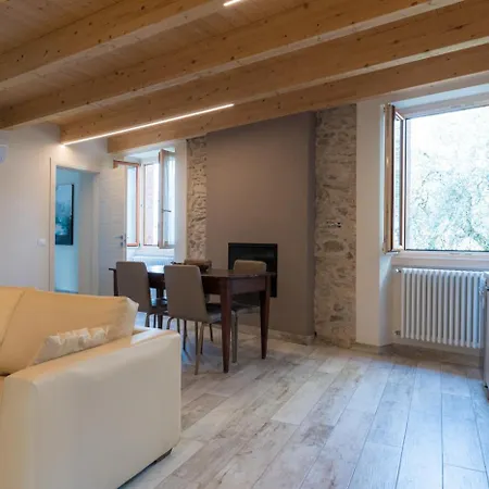 Il Sogno Nel Borgo 3* ガルニャーノ