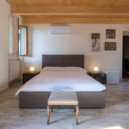 ベッド・アンド・ブレックファスト Il Sogno Nel Borgo 3*