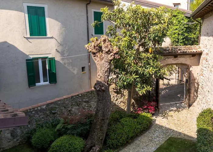 Il Sogno Nel Borgo